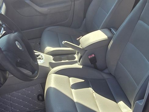Used 2006 Volkswagen Jetta 2.5 image 14