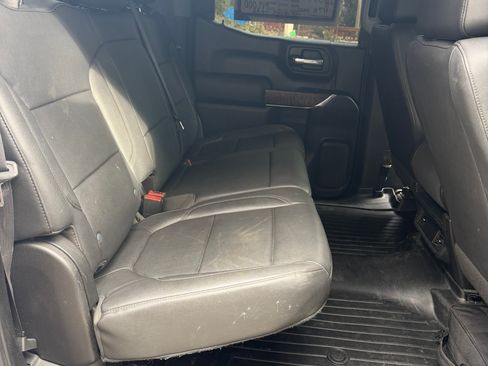 Used 2019 Chevrolet Silverado 1500 W/T w/ Trailering Package image 17