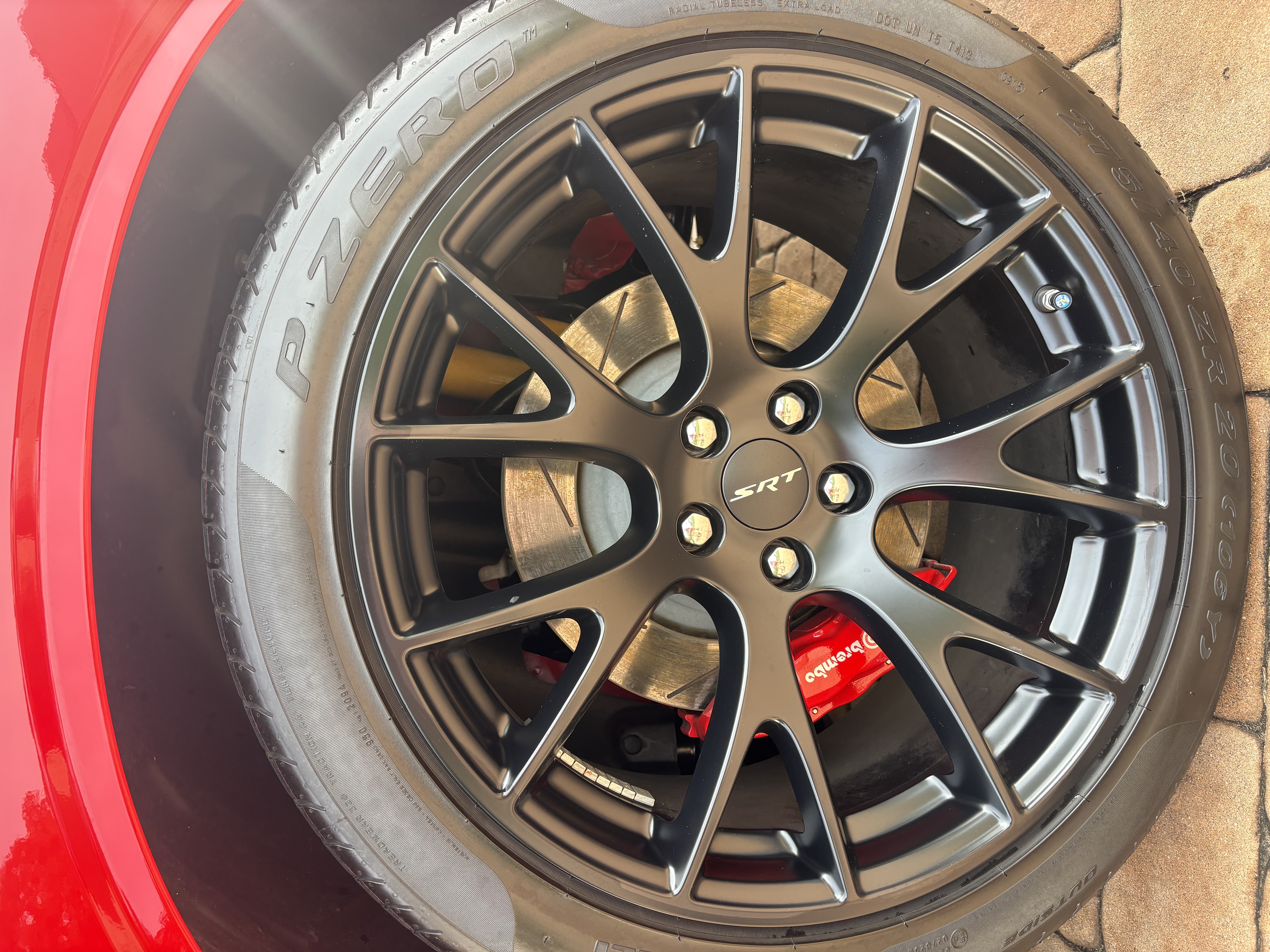 Used 2015 Dodge Challenger SRT Hellcat RWD image 13