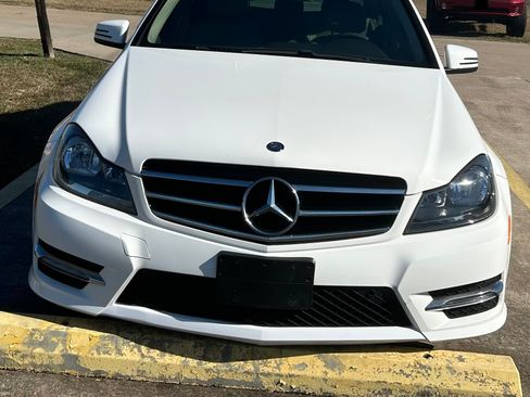 Used 2014 Mercedes-Benz C 250 C 250 Sport Sedan 4D image 2