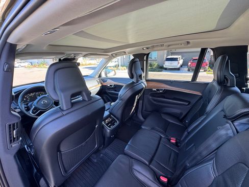 Used 2017 Volvo XC90 T6 Inscription image 12