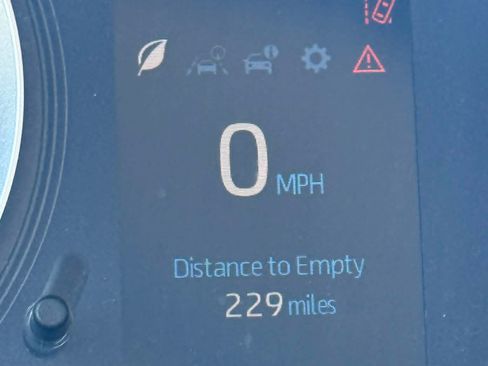 Used 2020 Toyota Corolla LE image 22