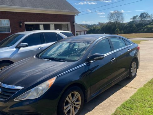 Used 2014 Hyundai Sonata GLS image 2