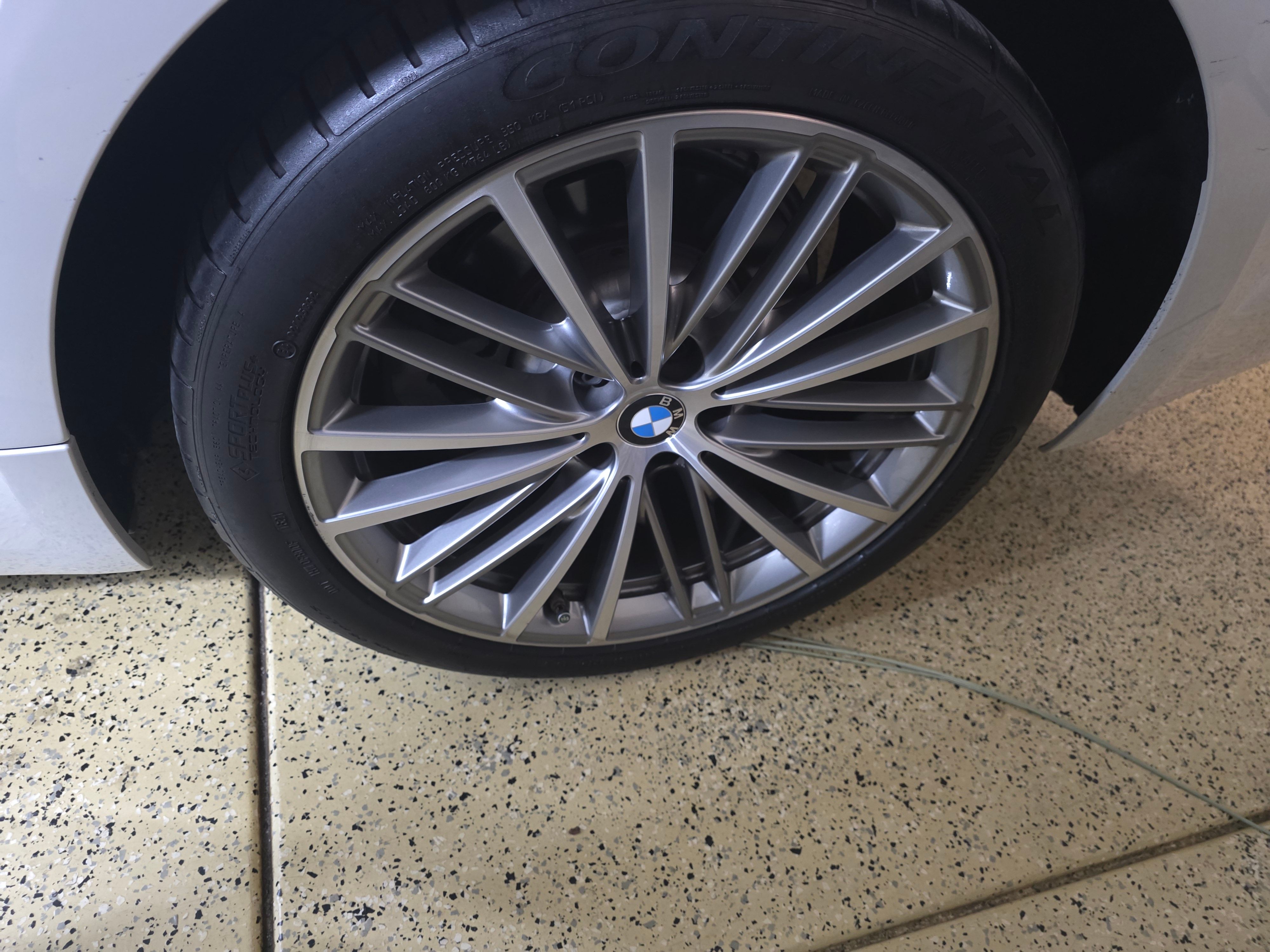 Used 2019 BMW 530i w/ Convenience Package RWD image 15
