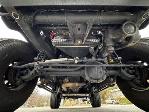 Used 1998 Jeep Wrangler SE image 28