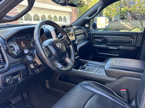 Used 2019 RAM 2500 Limited image 6