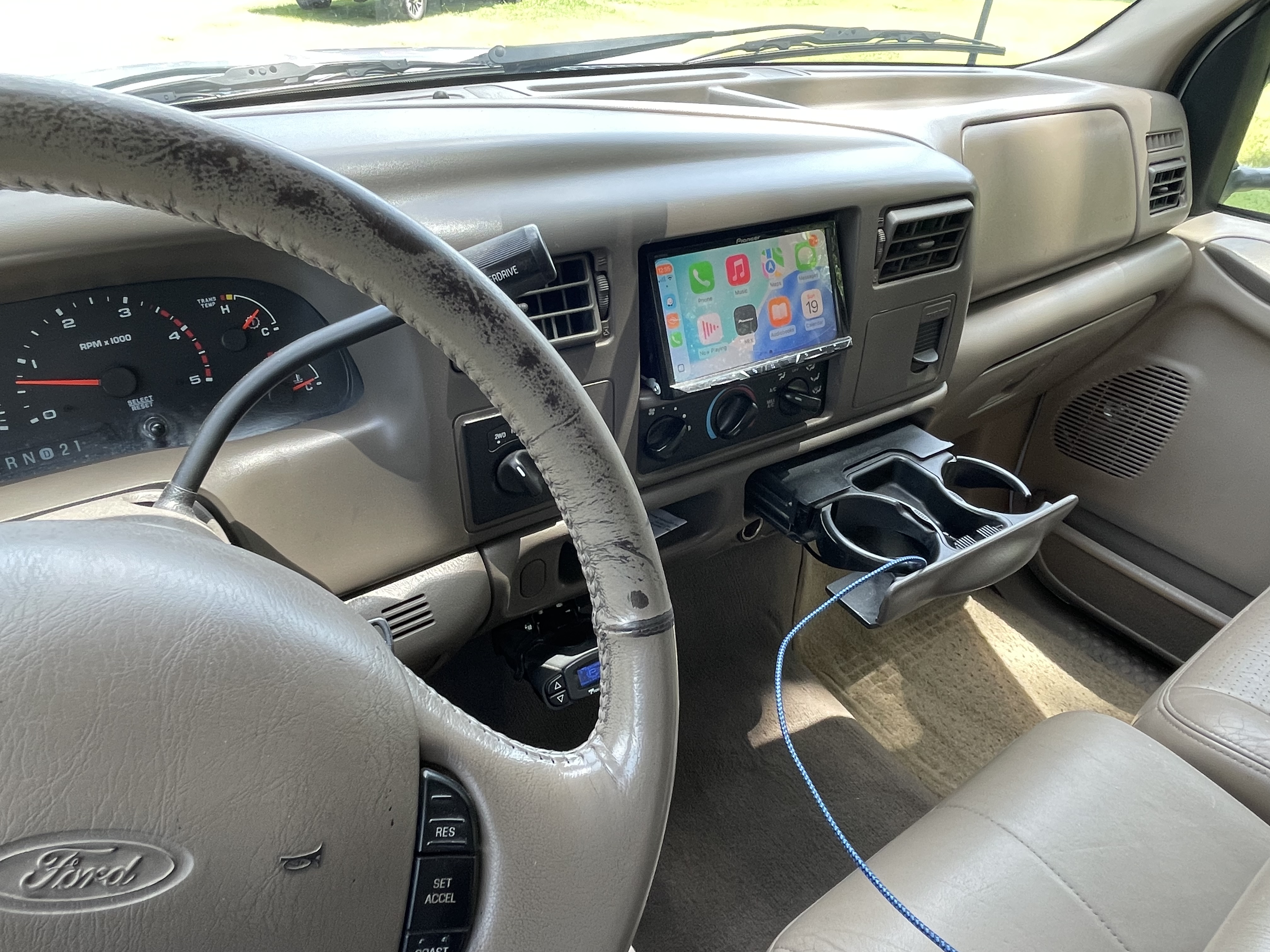 Used 2002 Ford F350 4x4 Crew Cab Super Duty image 11