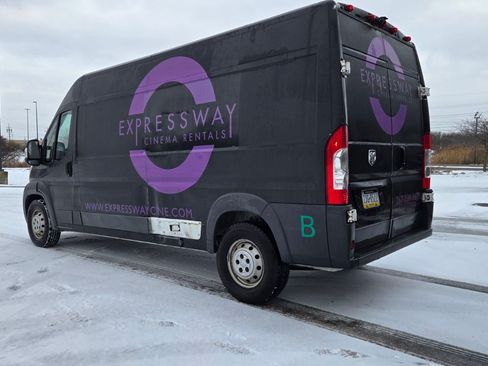 Used 2016 RAM ProMaster 2500 image 5