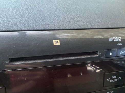 Used 2012 Toyota Tundra Limited image 12