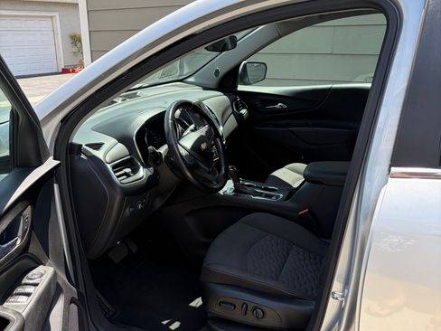 Used 2021 Chevrolet Equinox LT AWD/4WD image 5