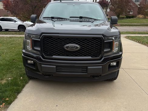 Used 2020 Ford F150 XLT w/ Equipment Group 302A Luxury image 4