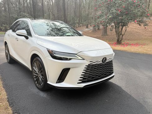 Used 2023 Lexus RX 350 FWD w/ Cold Area Package image 2