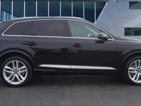 Used 2018 Audi Q7 3.0T Prestige w/ Prestige Package image 6