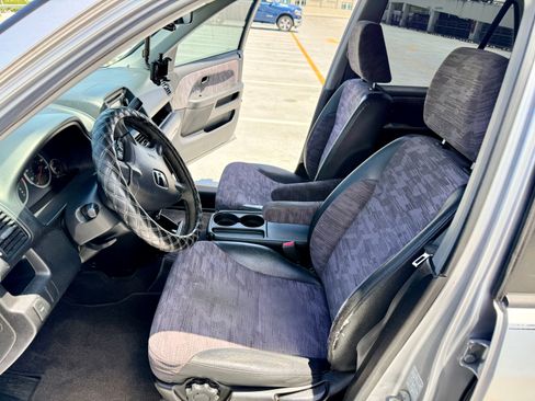 Used 2002 Honda CR-V LX image 19