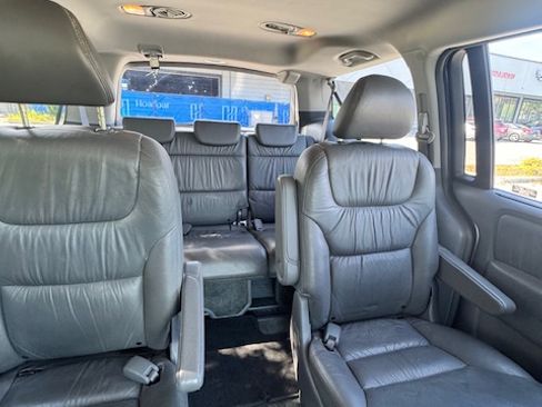 Used 2005 Honda Odyssey Touring image 16