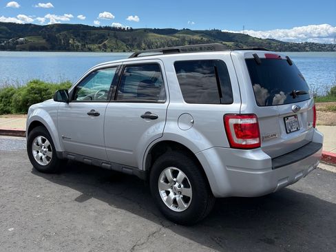 Used 2009 Ford Escape 2WD Hybrid image 6