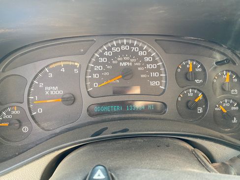 Used 2003 Chevrolet Silverado 3500 LS image 10