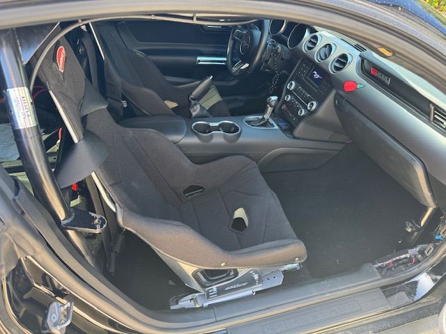 Used 2019 Ford Mustang GT RWD image 12