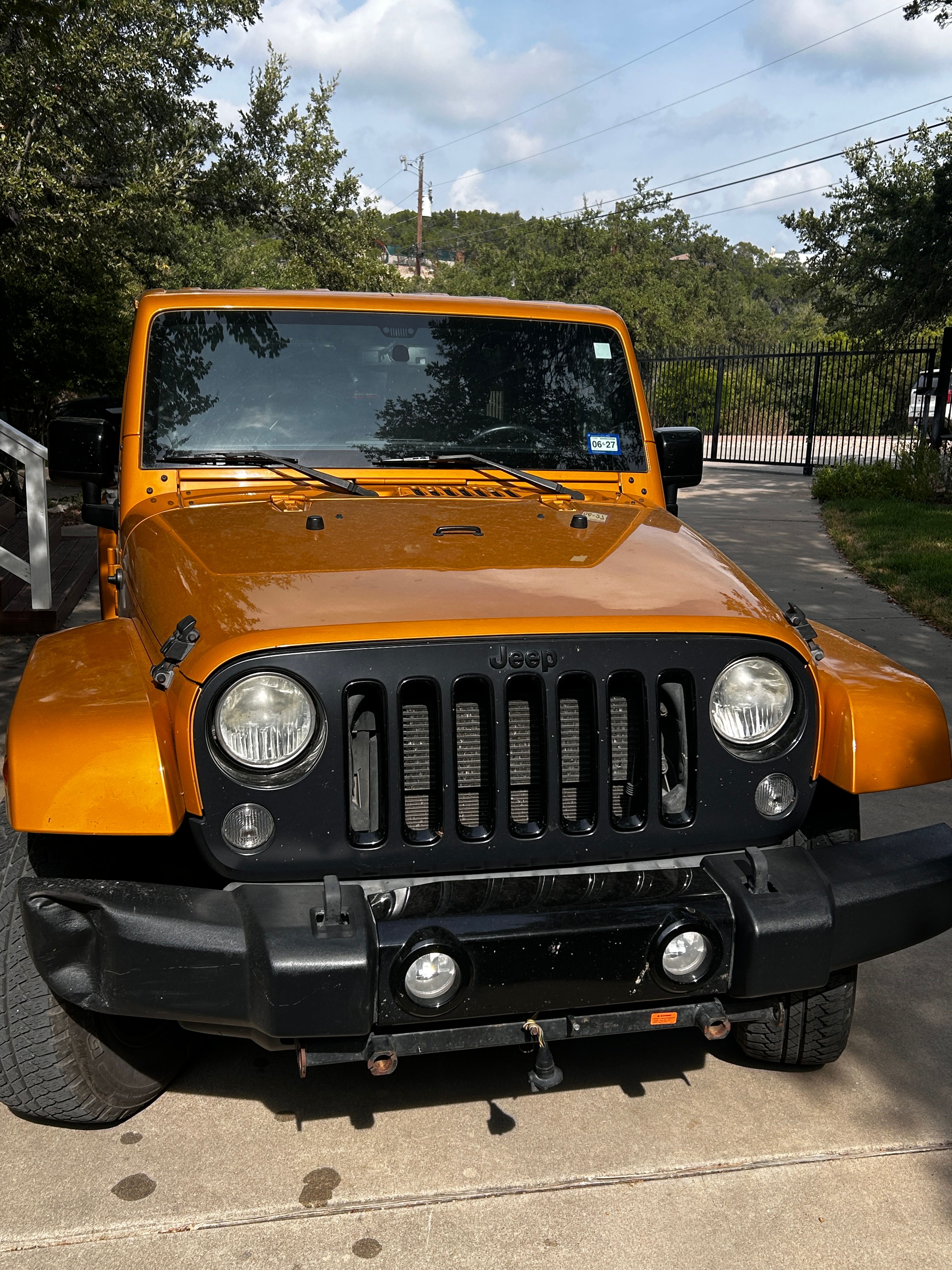 Used 2014 Jeep Wrangler Unlimited Sahara AWD/4WD image 5
