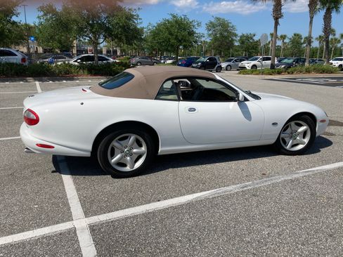 Used 1998 Jaguar XK8 Convertible image 5