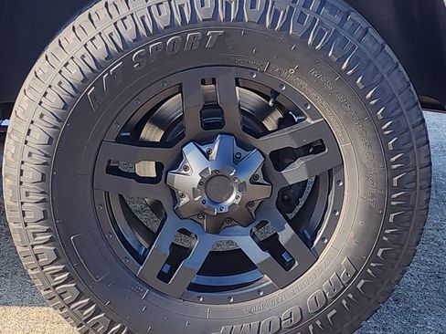 Used 2015 RAM 1500 Big Horn image 14