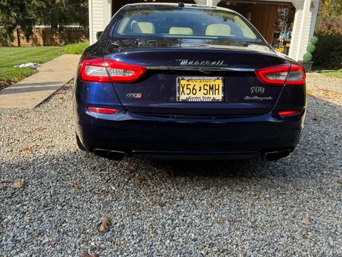 Used 2014 Maserati Quattroporte GTS image 8