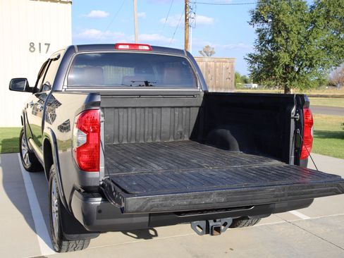 Used 2017 Toyota Tundra 1794 Edition AWD/4WD image 10