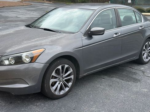 Used 2009 Honda Accord LX image 2