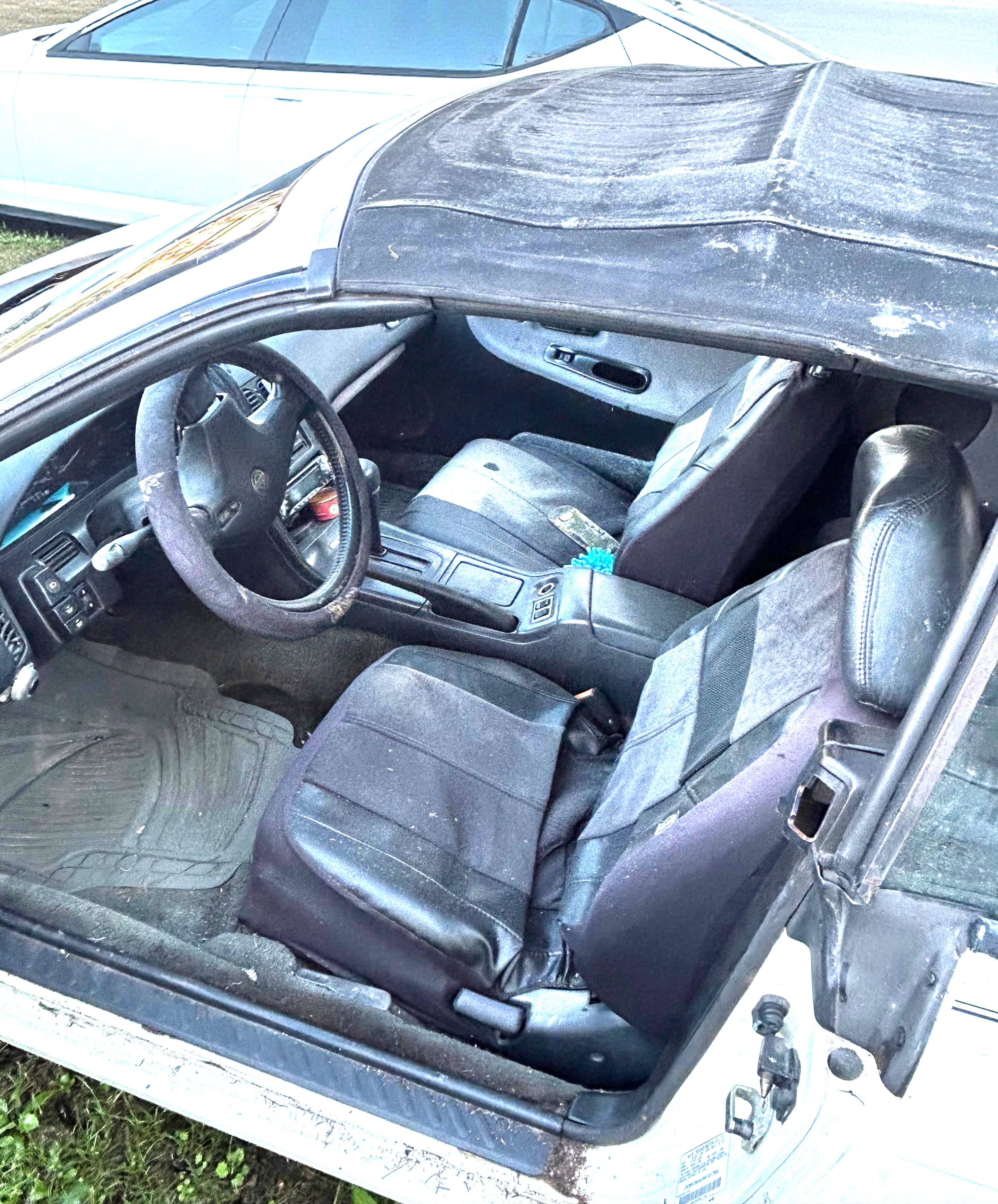 Used 1992 Nissan 240SX Convertible RWD image 6