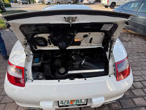 Used 2006 Porsche 911 Carrera image 10