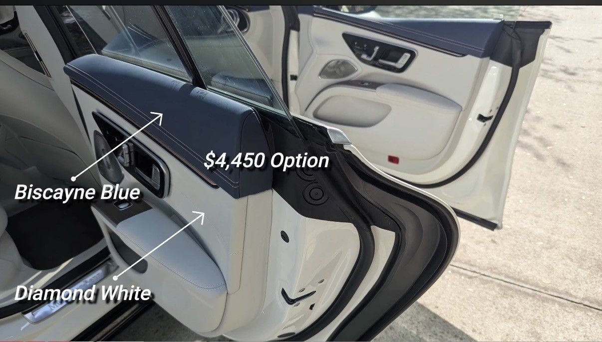 Used 2022 Mercedes-Benz EQS 580 4MATIC Sedan image 6
