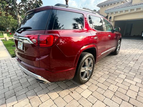 Used 2017 GMC Acadia Denali w/ Technology Package image 13