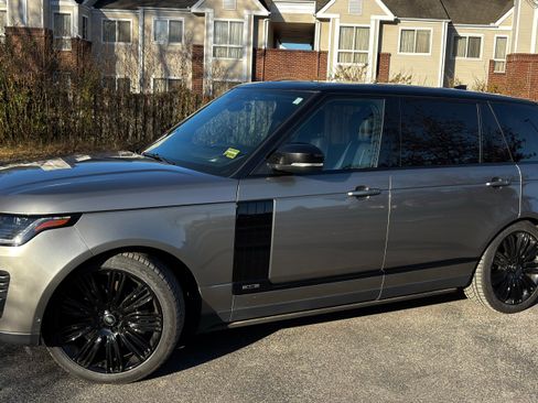 Used 2019 Land Rover Range Rover Long Wheelbase Supercharged AWD/4WD image 1