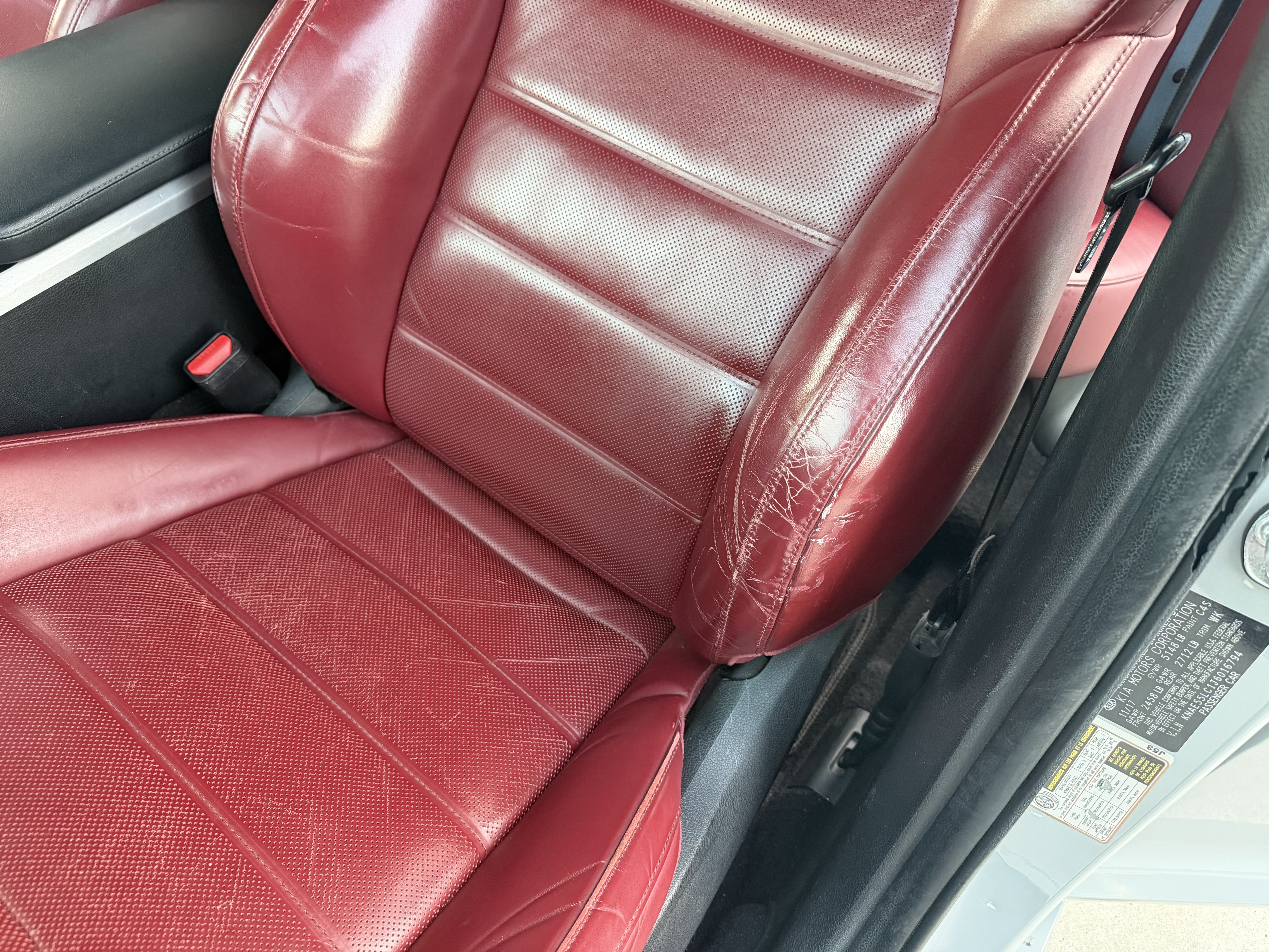 Used 2018 Kia Stinger GT2 AWD/4WD image 25