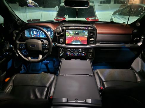 Used 2021 Ford F150 Lariat w/ Equipment Group 502A High image 12