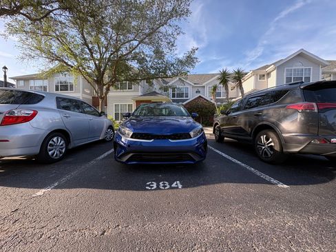 Used 2024 Kia Forte LXS w/ LXS Technology Package image 11