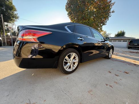 Used 2015 Nissan Altima 2.5 SL w/ Technology Package image 13