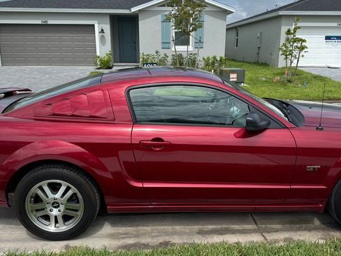 Used 2006 Ford Mustang GT Premium RWD image 17