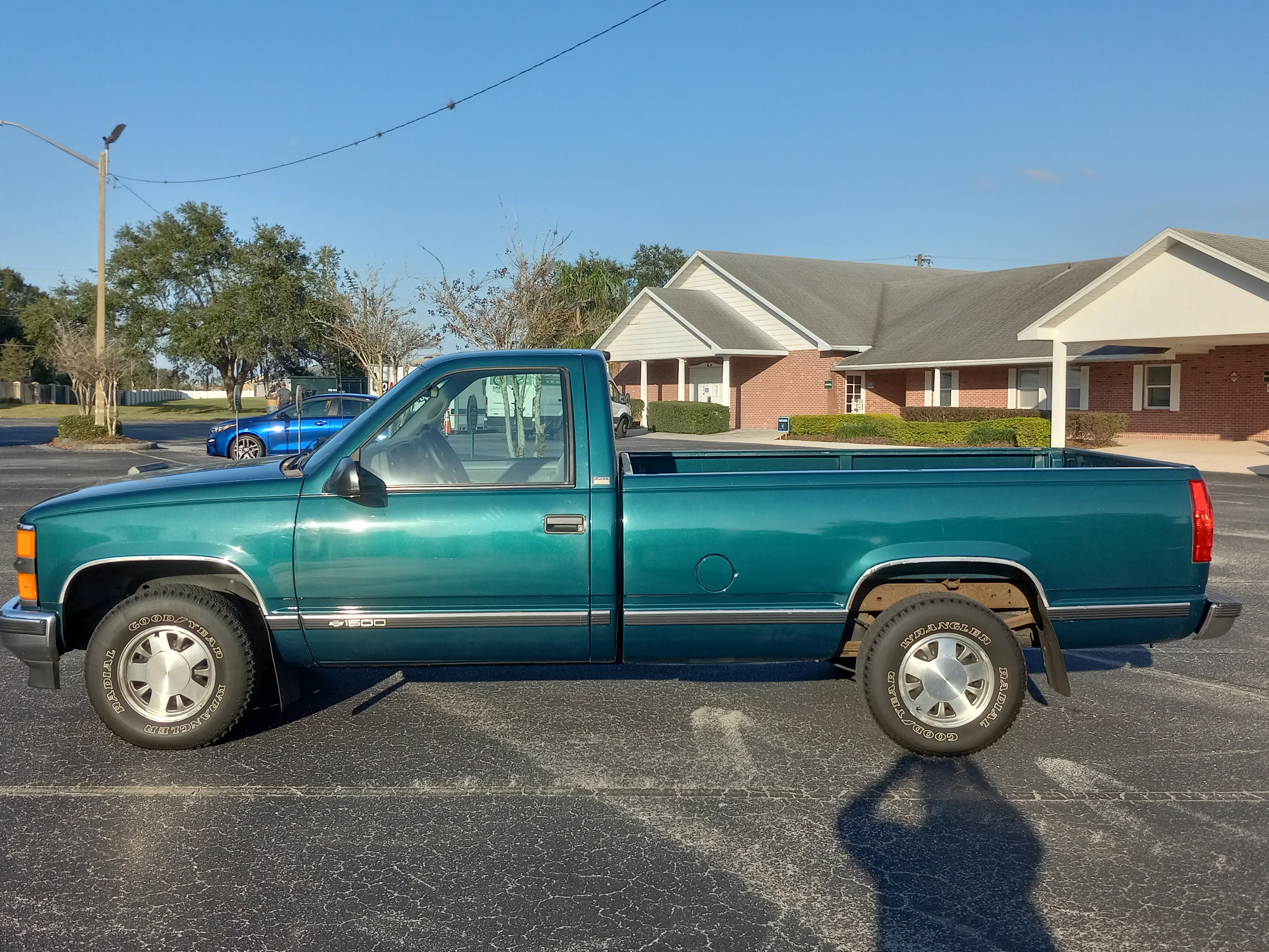 Used 1997 Chevrolet Silverado 1500 2WD Regular Cab image 15