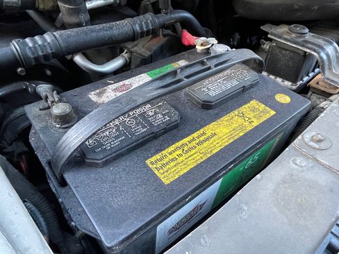 Used 2002 Ford E-350 and Econoline 350 Van image 18