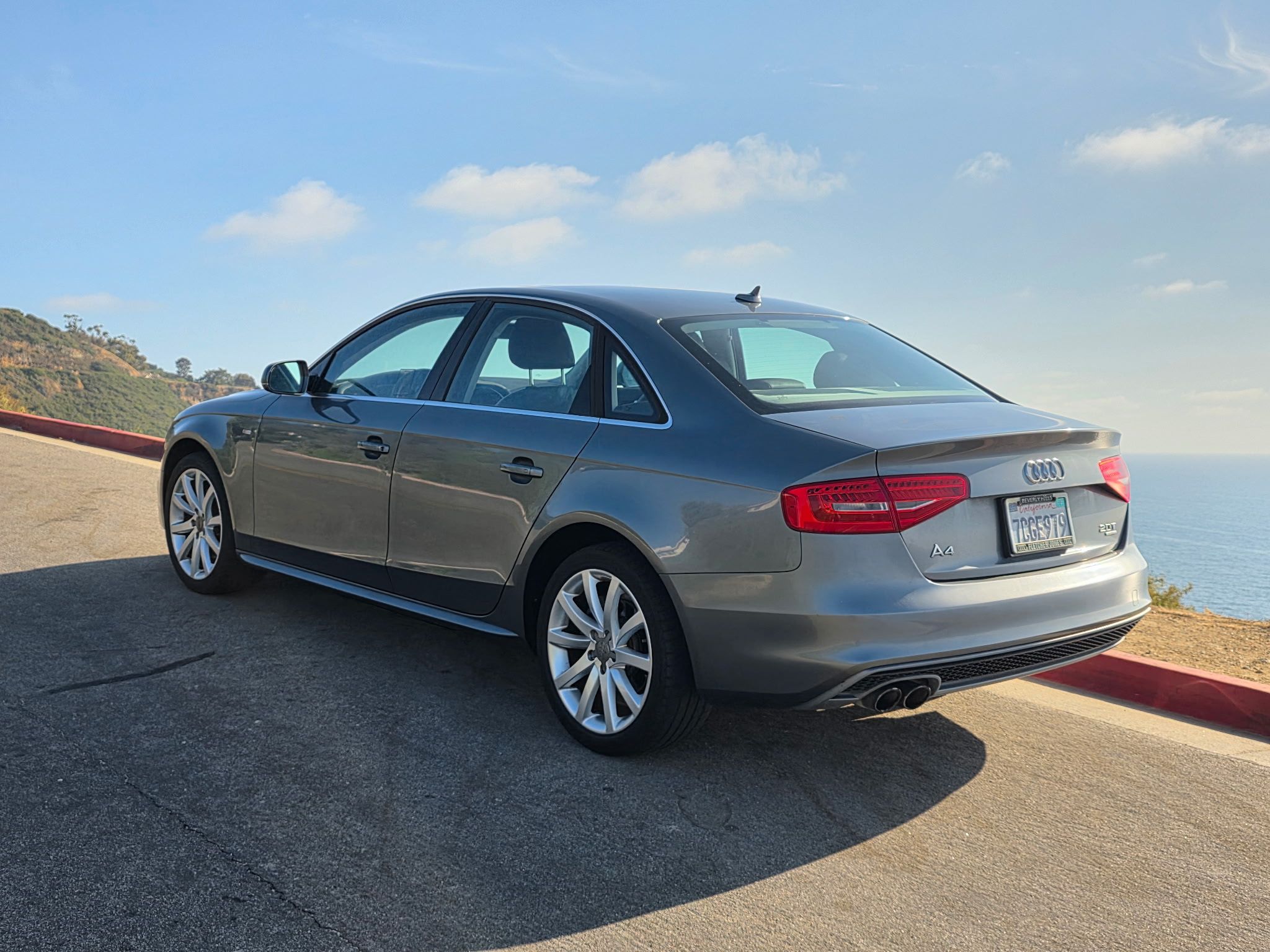 Used 2014 Audi A4 2.0T Premium w/ Audi MMI Navigation AWD/4WD image 5