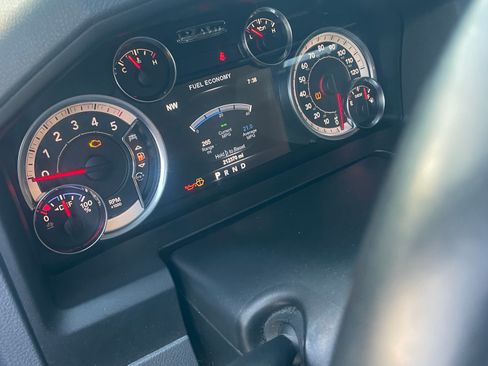 Used 2018 RAM 1500 Big Horn RWD image 4