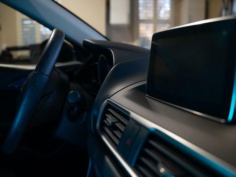 Used 2016 MAZDA MAZDA3 i Touring image 20