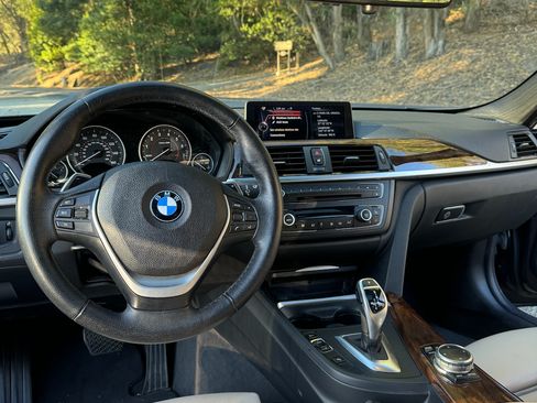 Used 2015 BMW 335i Sedan image 13