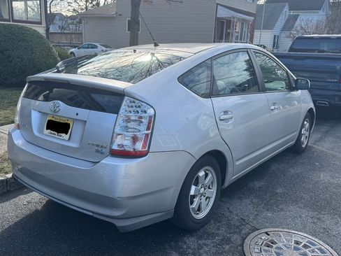 Used 2008 Toyota Prius Touring image 9