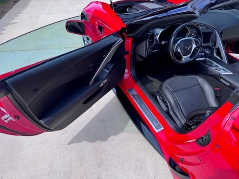 Used 2017 Chevrolet Corvette Grand Sport RWD image 21