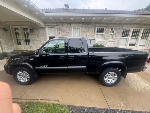 Used 2004 Toyota Tundra SR5 AWD/4WD image 8
