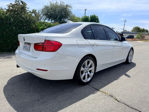 Used 2015 BMW 320i Sedan image 12