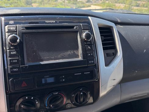 Used 2013 Toyota Tacoma 2WD Access Cab w/ SR5 Pkg image 21