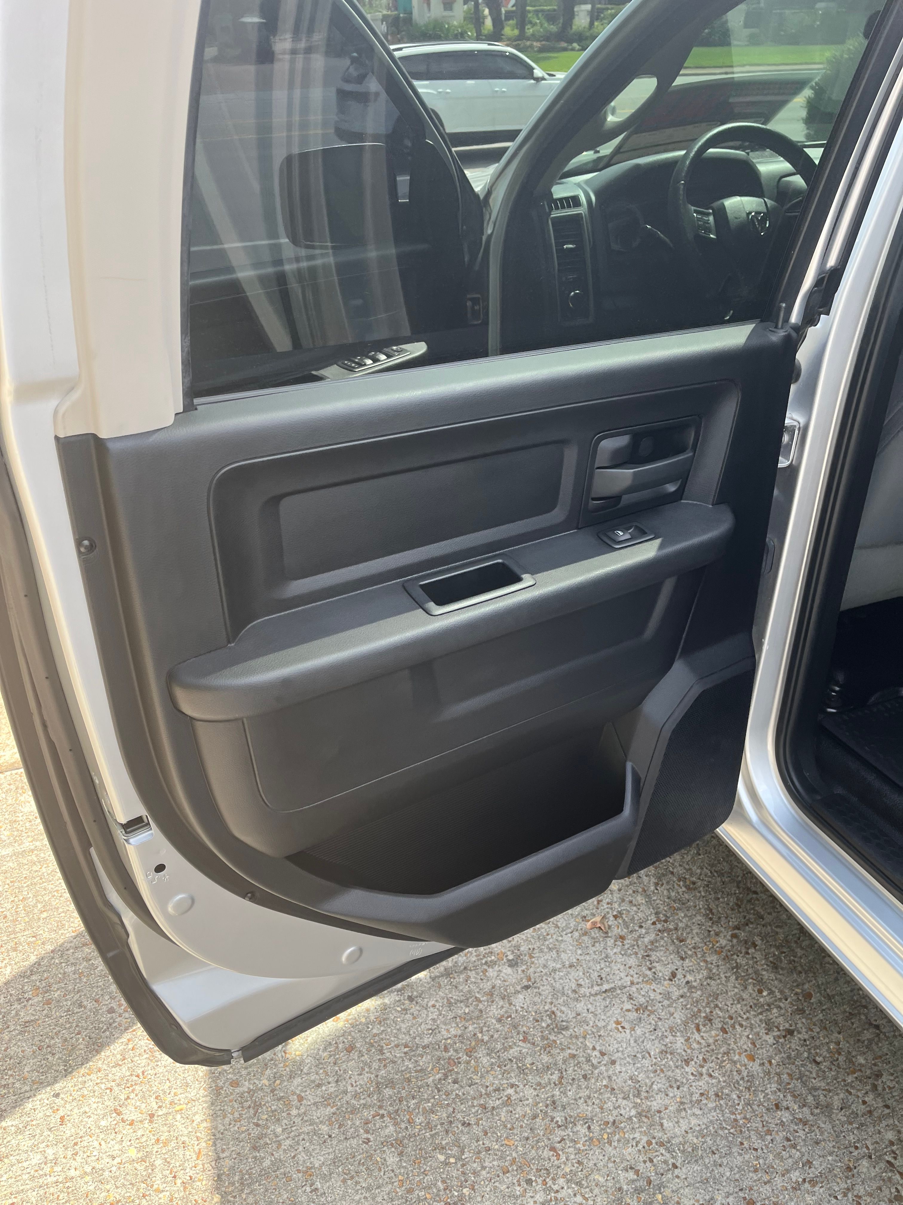 Used 2017 RAM 2500 Tradesman w/ Popular Equipment Group RWD image 13